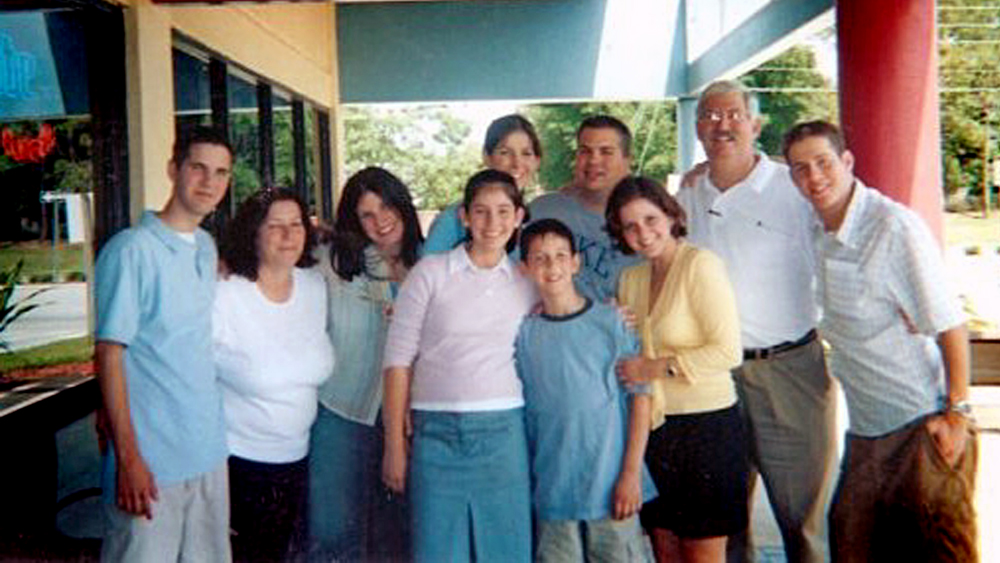 Bob and Christina Levinson and their children - courtesy of the Levinson Family