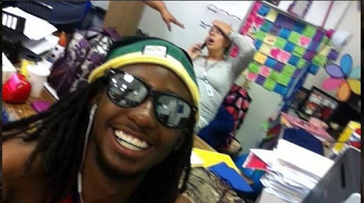 Resident’s Selfie Makes National Publication’s “Greatest” List Resident’s Selfie Makes National Publication’s “Greatest” List