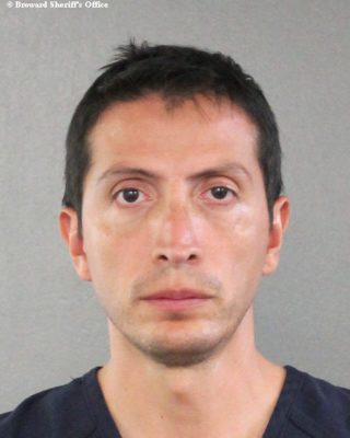 Enrique Macotela