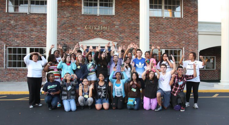 Teens Learn Leadership Skills at UNITOWN 2016 Retreat in November Teens Learn Leadership Skills at UNITOWN 2016 Retreat in November