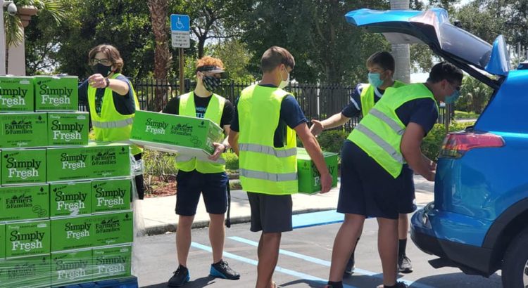 Chabad of Coral Springs Continues Distributing Free, Fresh Produce to Community Chabad of Coral Springs Continues Distributing Free, Fresh Produce to Community