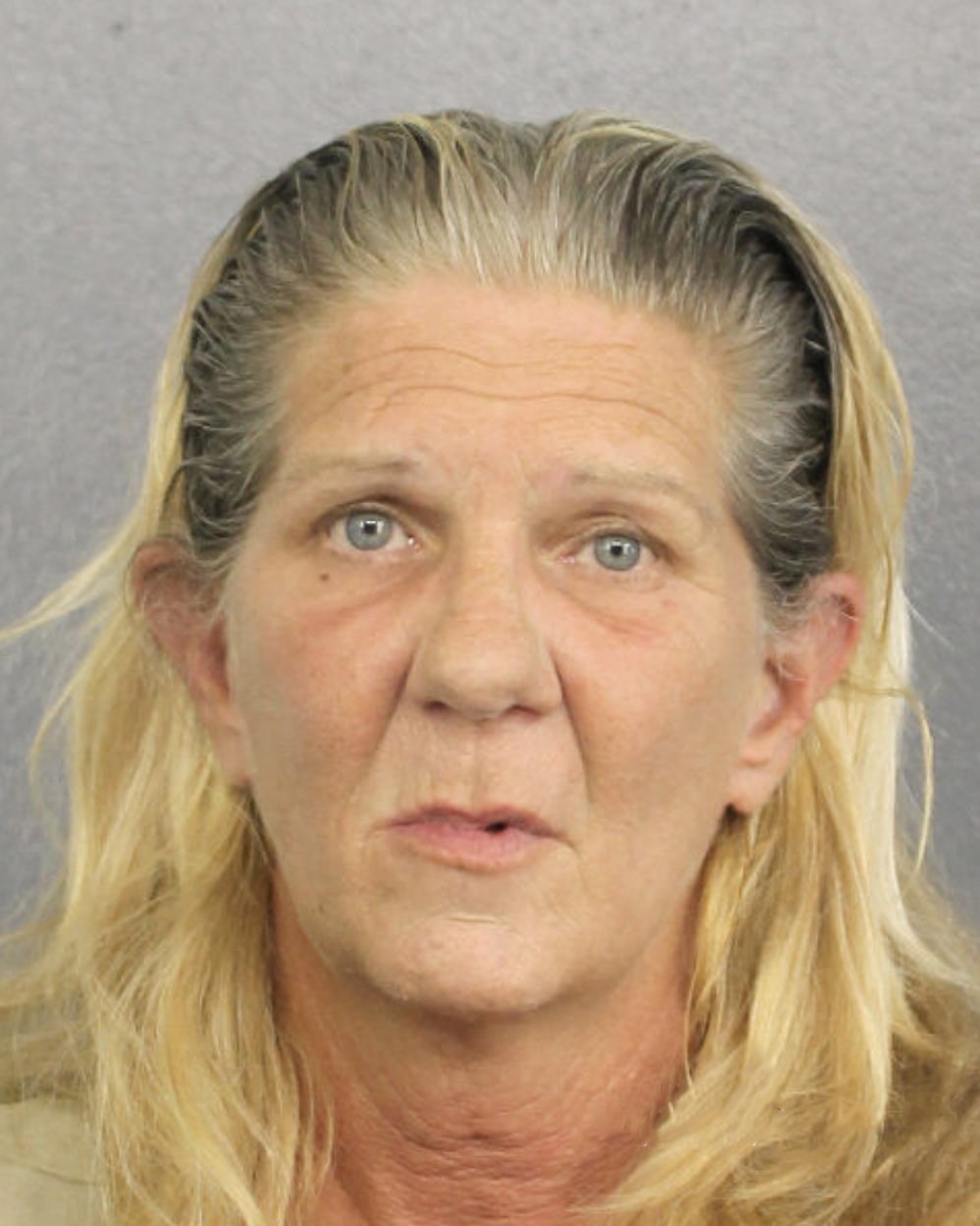 Woman Arrested After Pawning $2,000 Bracelet She Stole from Clients Home • Coral Springs Talk