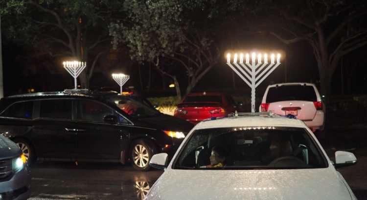 Get Your Menorah On! Coral Springs Chabad Brings the Chanukah Fun
