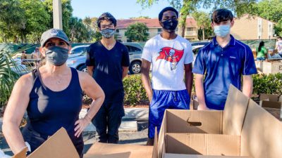 Volunteers at the Chabad of Coral Springs Food Distribution