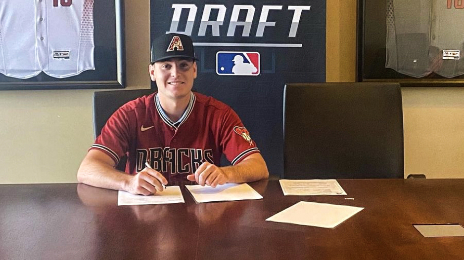 Coral Springs' Outfielder Caleb Roberts Officially Goes Pro