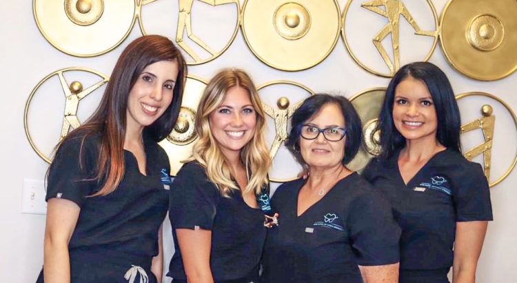 Smile Clinic of Coral Springs Offers $300 Braces and Other Specials to Celebrate their Grand Opening