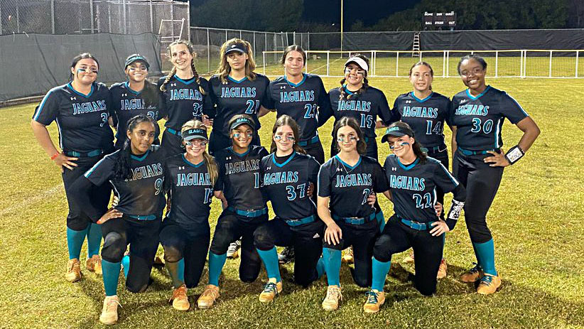 Coral Glades Softball Scores 15 Runs in Season Opening Victory