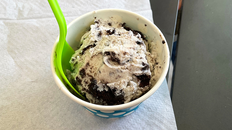 Larry’s Ice Cream, Cookies and Cream