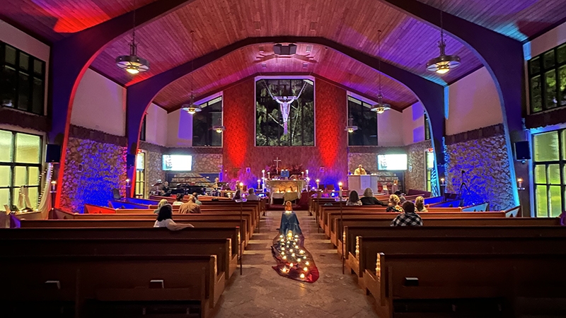 Coral Springs Church Offers Unique Multi-Sensory Worship Service