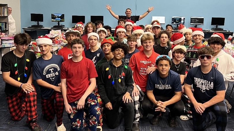 J.P. Taravella Baseball Team Hits a Home Run with 1,000 Toy Donation for Local Behavioral Cente