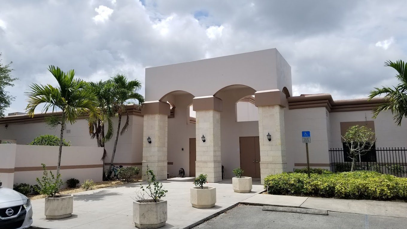 Chabad of Coral Springs Holds Free Food Distribution March 20