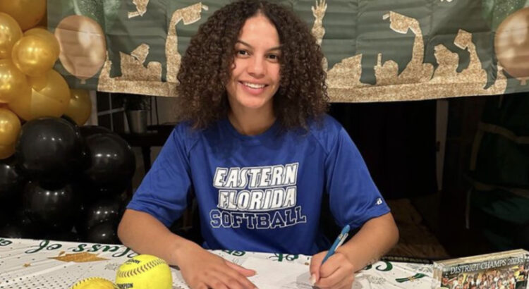 Coral Springs’ McKenzie Jewell Makes College Pick