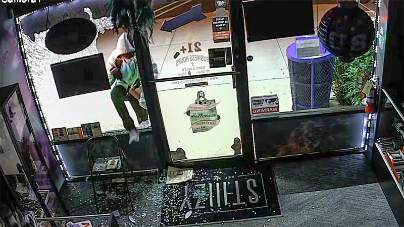 Coral Springs Smoke Shop Manager Seeks Public's Help in Identifying Robbery Suspect