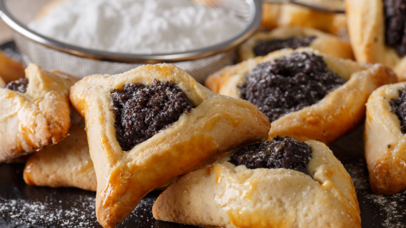 Chabad Jewish Center Invites Families to Bake Hamantaschen and Celebrate Purim