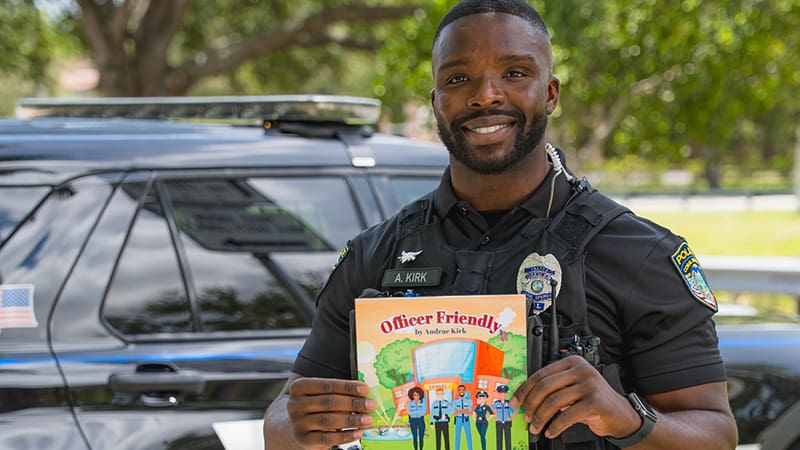 Former NFL Player Turned Coral Springs Police Officer to Read Children's Book at Family Day Event 6 Former NFL Player Turned Coral Springs Police Officer to Read Children's Book at Family Day Event