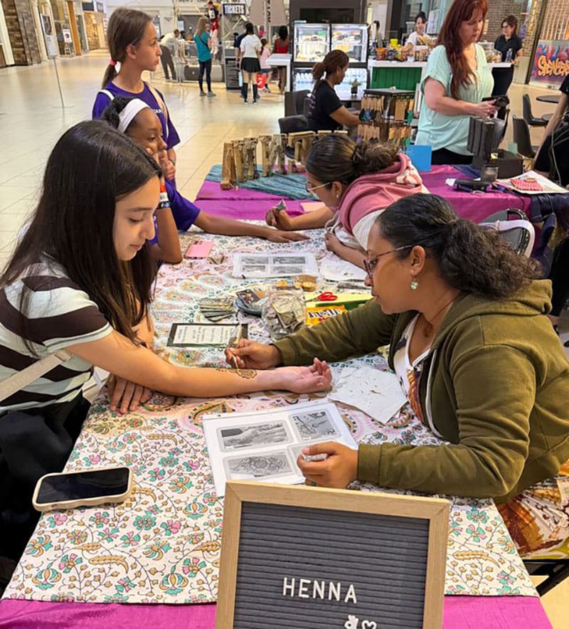 K-Pop Night Takes Over Coral Square Mall During Girl Scouts’ Overnight Mall Madness 7 K-Pop Night Takes Over Coral Square Mall During Girl Scouts’ Overnight Mall Madness