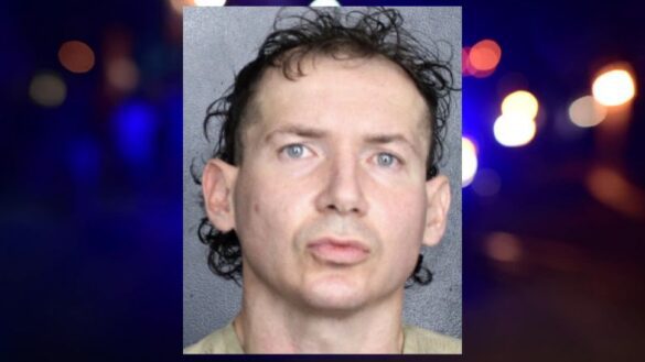 Housekeeper Flees Home After Police Say Man Pretended Disability, Offered Money for Sex