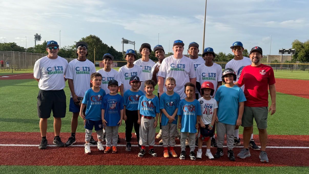 Coral Springs Baseball Players Give Back With CSA Little League